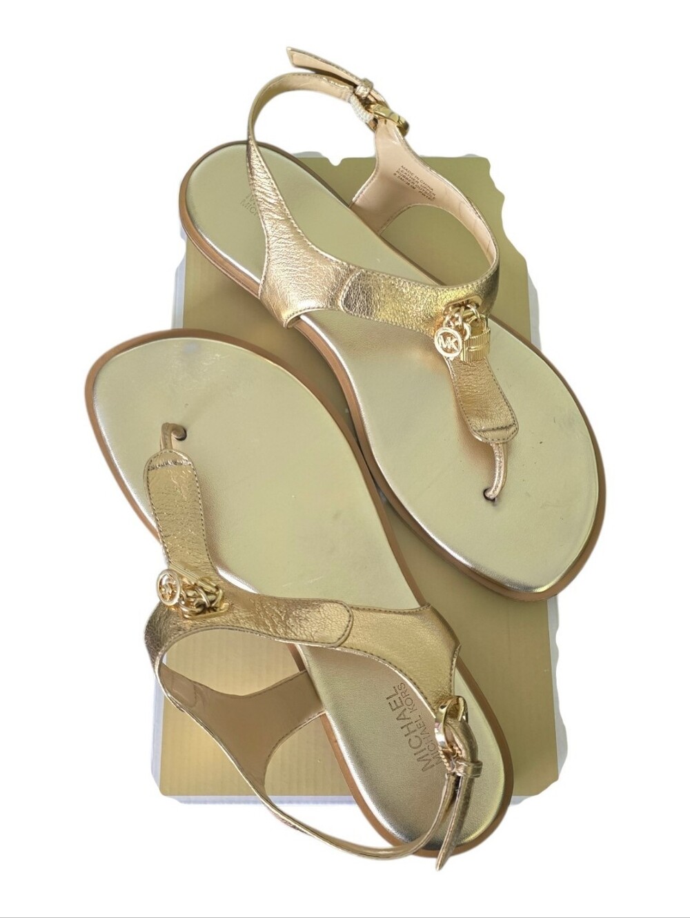 Michael Kors Metallic Gold Thong Charm Sandals Shoes 8.5